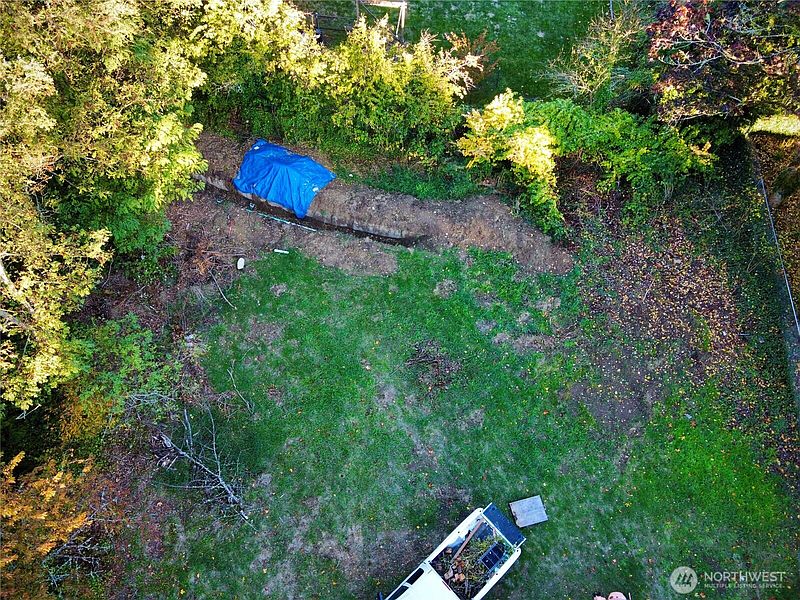 3rd image of 1109 Garrison Avenue