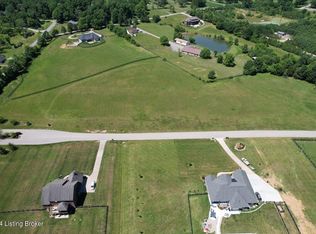 188 Crabapple Ln, Louisville, KY