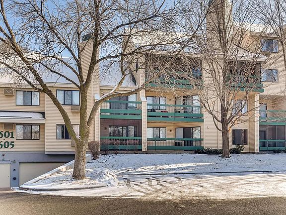 3rd image of 7605 Edinborough Way APT 6217