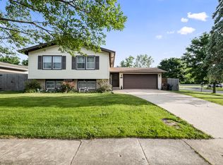 6100 El Morro Ln, Oak Forest, IL 60452