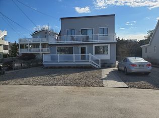 9 E 8th St, Barnegat Light, NJ 08006