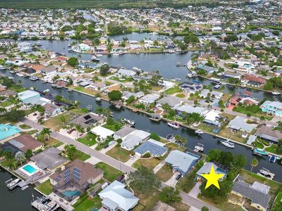 713 Kingston Court, Apollo Beach, FL, 33572