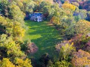 121 Lawrence Hill Rd, Cold Spring Harbor, NY 11724