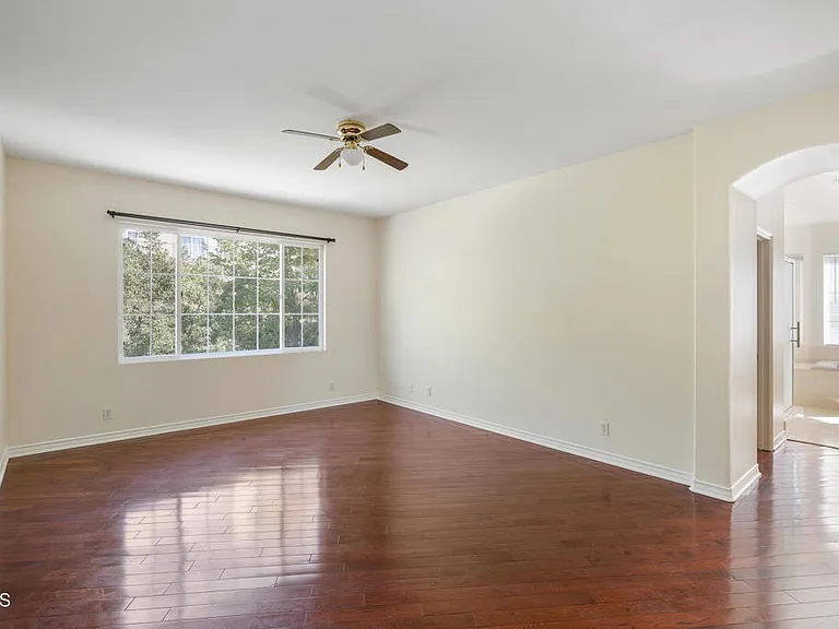 721 Owen Ct — Photo 17