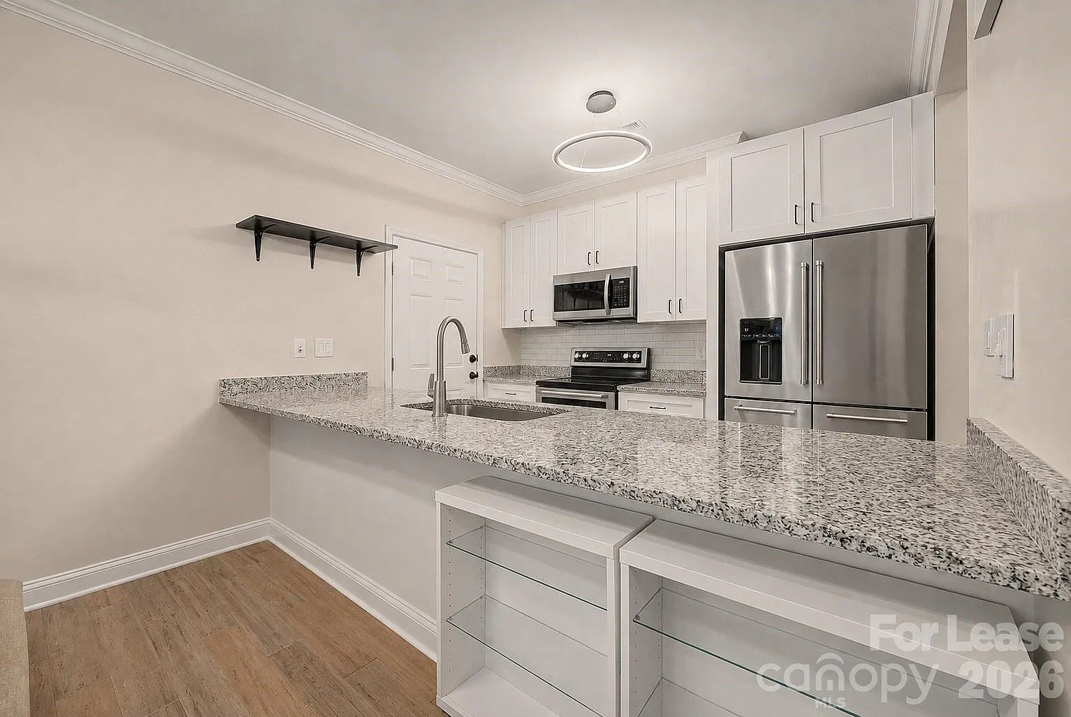 3 bed, 2.0 bath, 1150 sqft, $1,700 — Photo 1