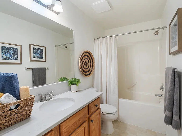 21069 SW Madeira Ter — Photo 26