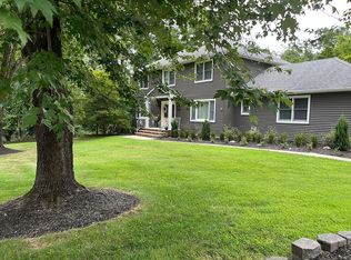 168 Ueland Rd, Red Bank, NJ 07701