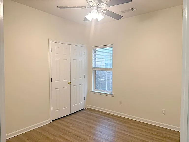 7751 Lipscomb Dr — Photo 14