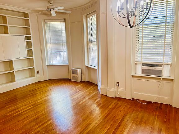 3rd image of 118 Chandler St APT 3