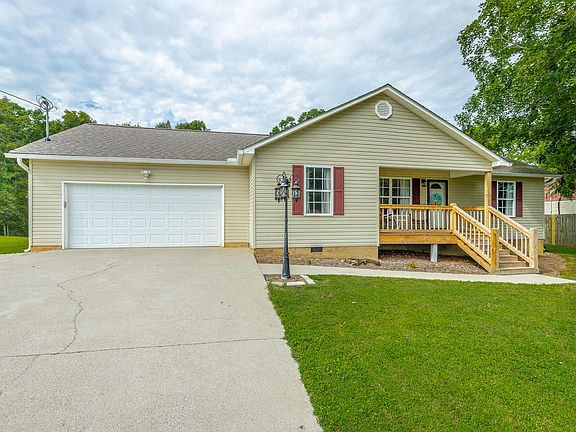 2nd image of 696 Taylor Broome Rd