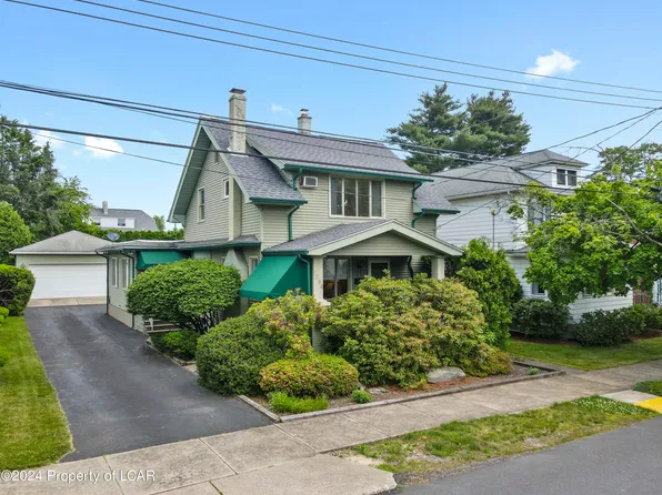1086 Rutter Ave, Forty Fort, PA 18704