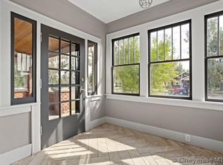 922 Randall Ave, Cheyenne, WY 82001
