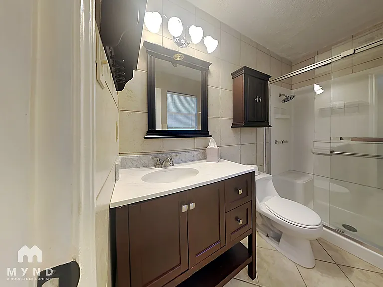 3219 Glen Spring Dr — Photo 10