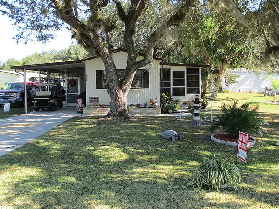 2nd image of 10307 SW Lettuce Lake Ave Lot M226