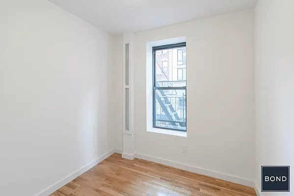 Rented by Bond New York | media 22