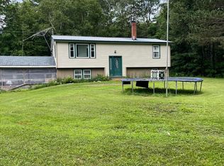 7 Moosehorn Rd, Abbot, ME 04406