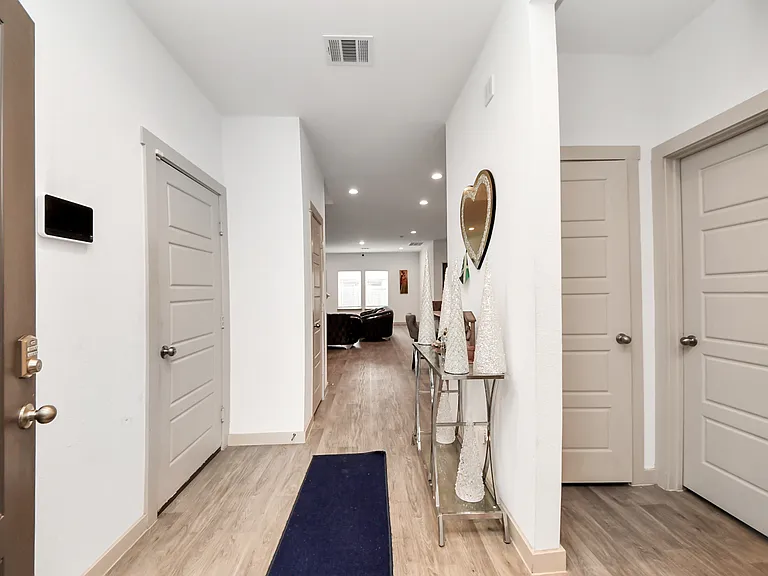 311 John House Ln — Photo 4