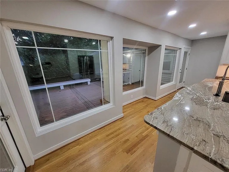 1 Sir Francis Wyatt Pl — Photo 22