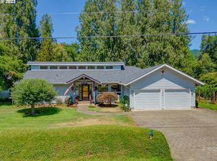 41673 Madrone St, Springfield, OR 97478