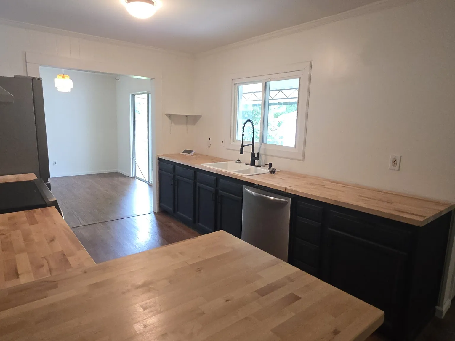 504 East Vine Street - 1 — Photo 3
