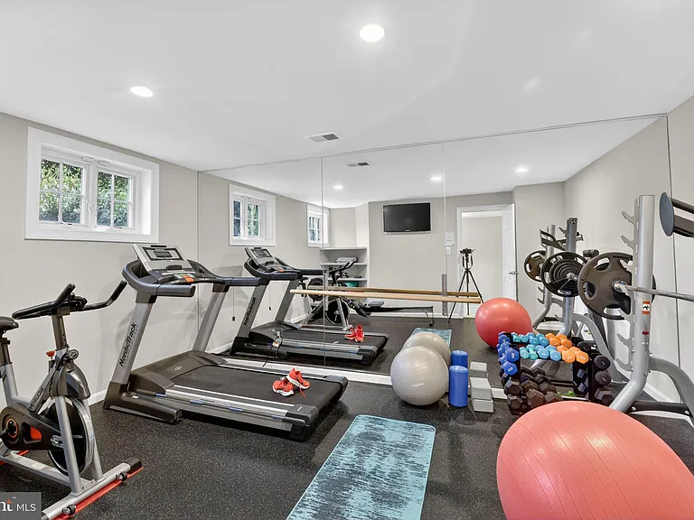 5115 Cape Cod Ct — Photo 56