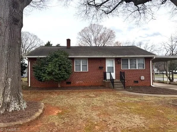 812 Everett St, Burlington, NC 27215