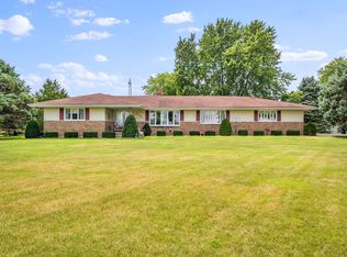 1745 Nelson Rd, Morris, IL 60450