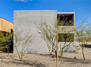 736 N 11th St #1, Las Vegas, NV 89101