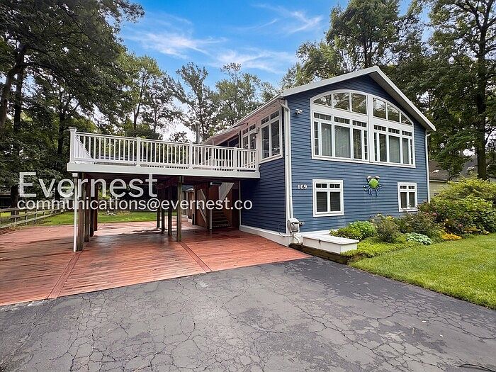1st image of 109 Chesapeake Bay Dr