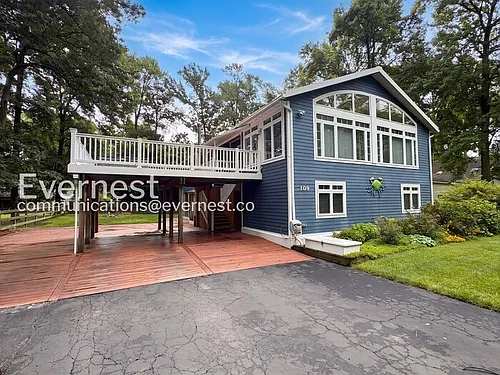 109 Chesapeake Bay Dr Photo 1