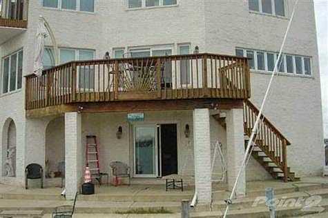 2nd image of 28887 Lowell St