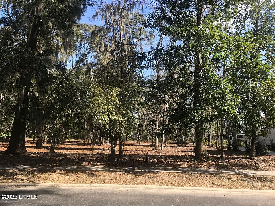 1st image of 118 Palmetto Place