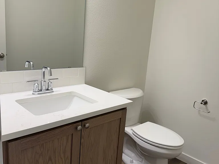 Brosterhous Townhomes — Photo 6