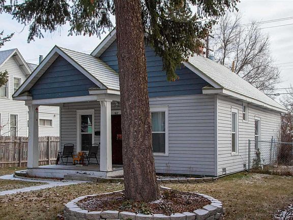 4th image of this home