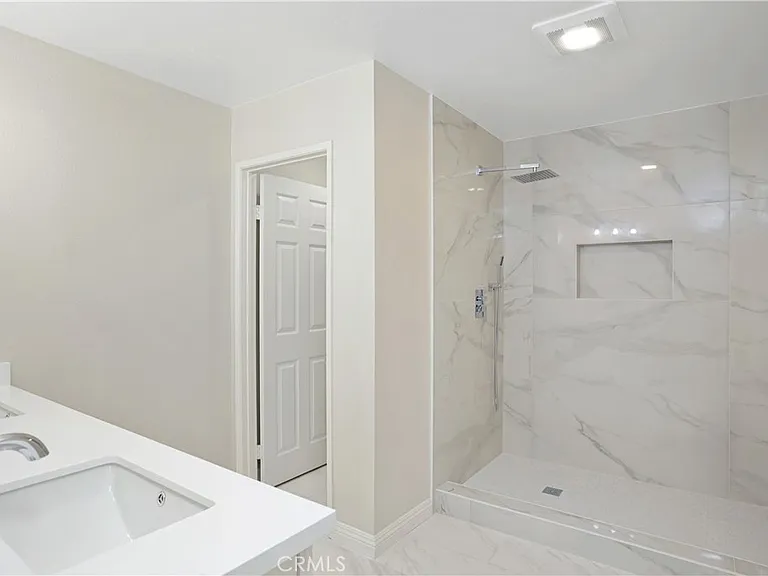 3 Southsand — Photo 22