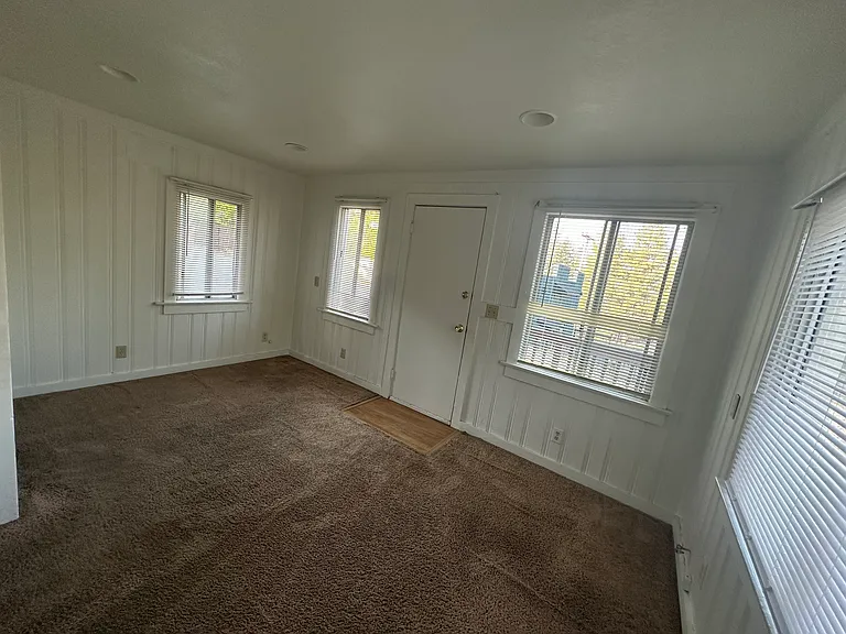 598 Spruce Rd #3 — Photo 7
