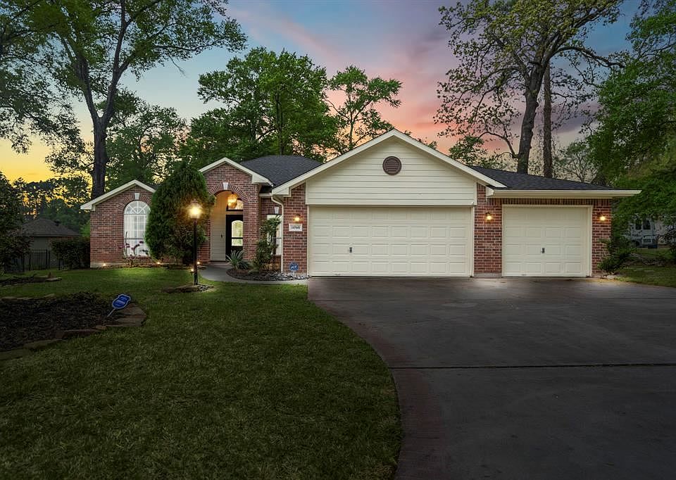 1st image of 14560 Gemini Blvd