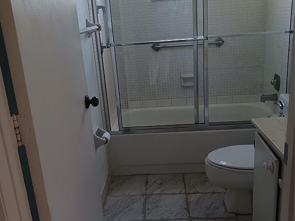 4th image of 4275 NW 89th Avenue #206