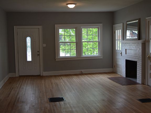 2nd image of 1534 Claiborne Pl