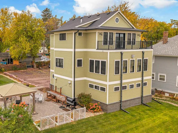 221 E 14th St, Sioux Falls, SD 57104