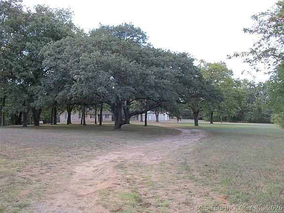 2nd image of 1 Three Mile Rd
