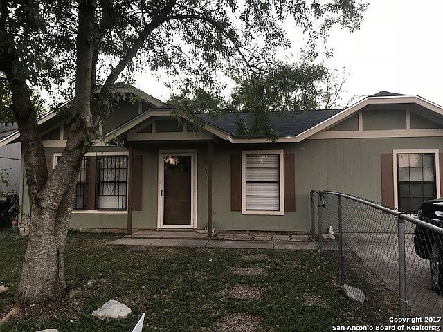 1st image of 1331 Swaying Oaks Dr