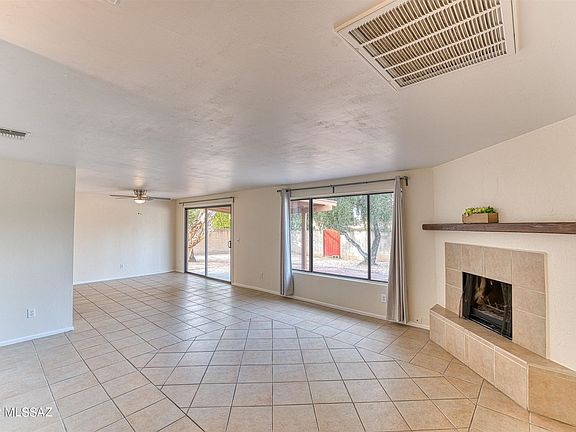 3rd image of 9741 E Rosewood St