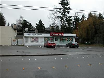 4th image of 526 164th St SW