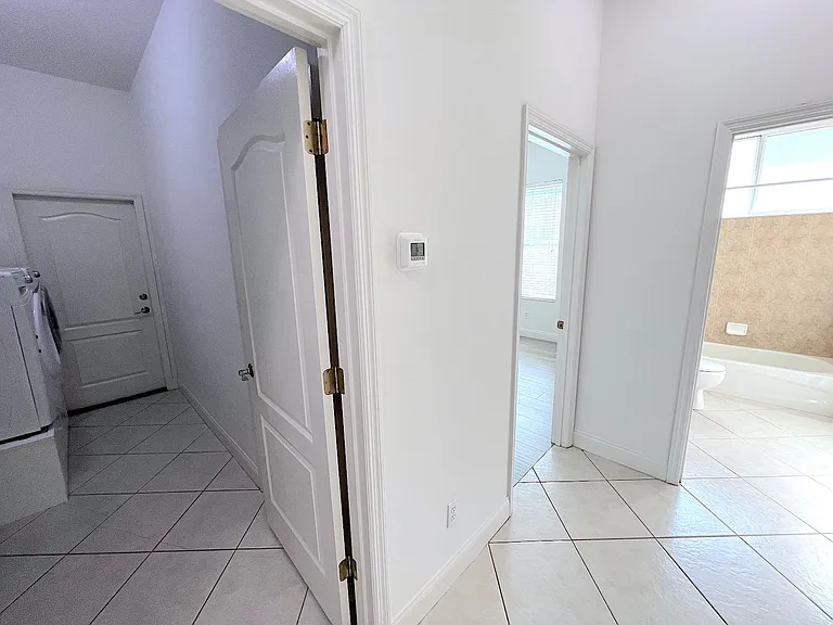 27 Empress Ln — Photo 22