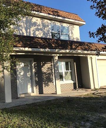 2nd image of 1019 Daytona Dr NE