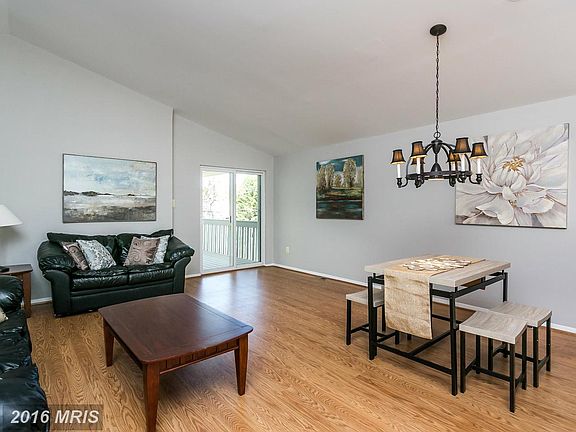 3rd image of 26 Evans Ave