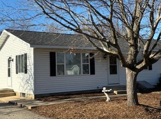 1426 Fairlane Ct SE, Rochester, MN 55904