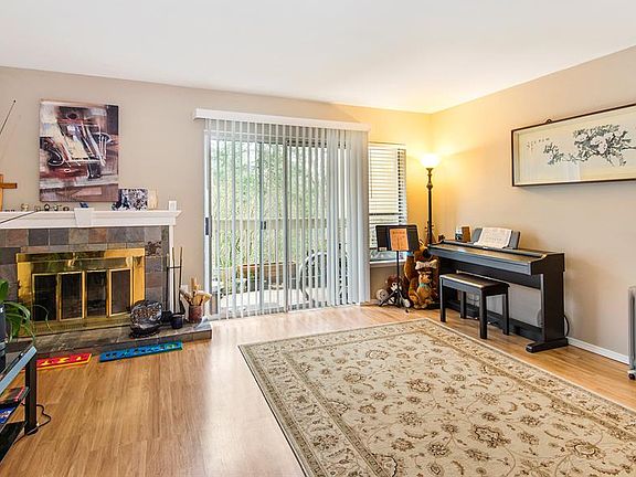 5th image of 500 N National Ave #20