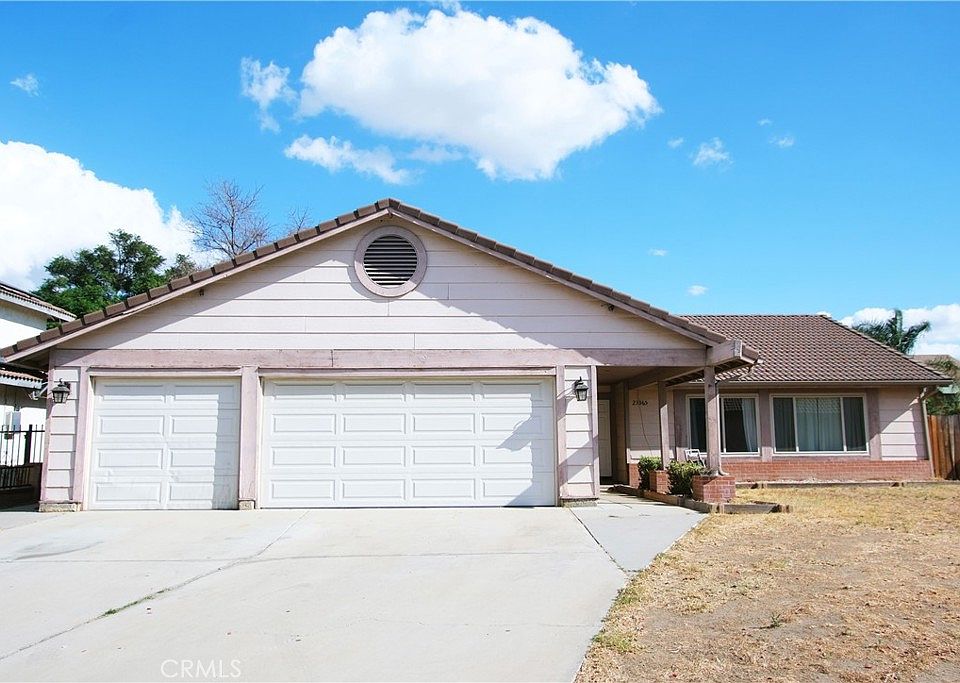 1st image of 23365 Vida Ct